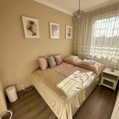 Sosto Forest דירה